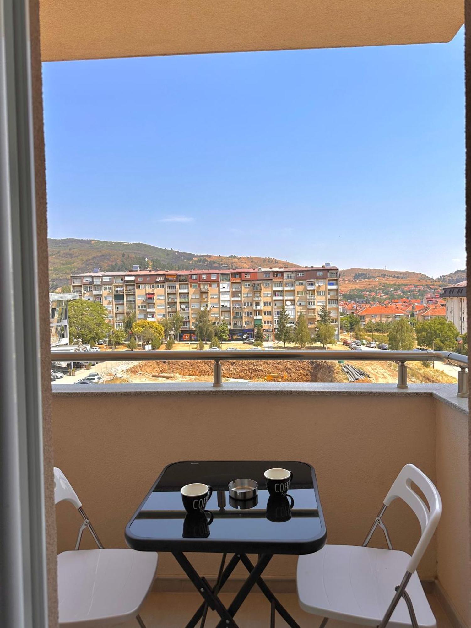 Ambe Apartments Bitola Bagian luar foto
