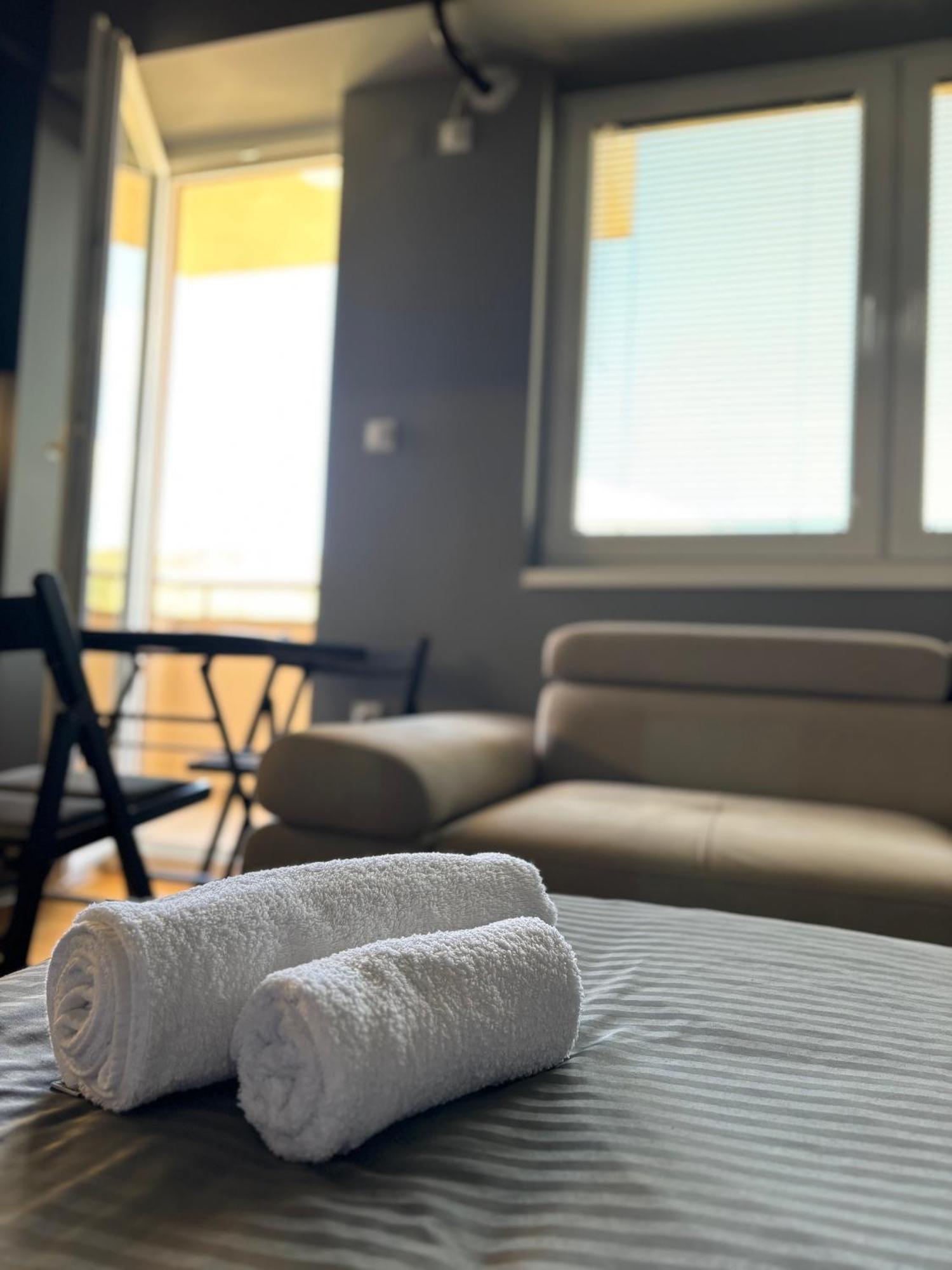 Ambe Apartments Bitola Bagian luar foto